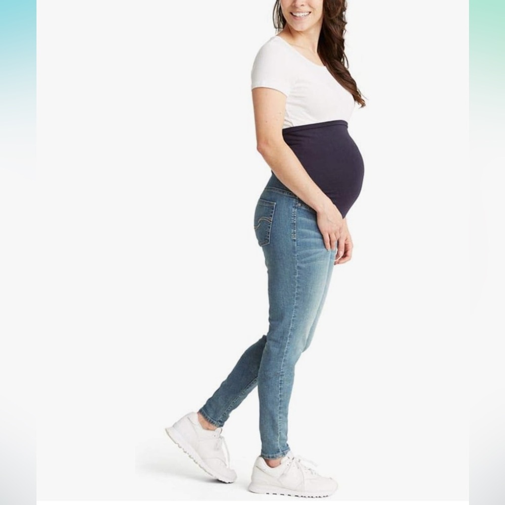 Signature by Levi Strauss & Co. Gold Women's Maternity Denim Jeggings M‎